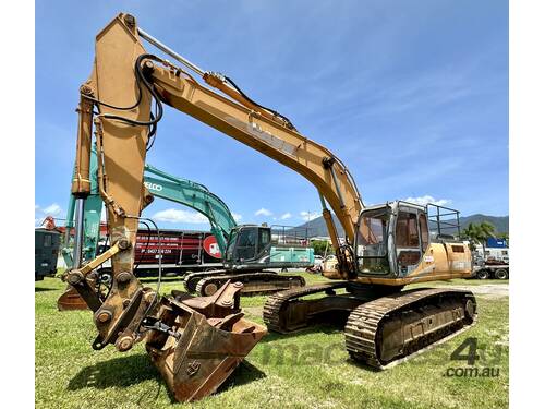 2005 Case CX290 29T Excavator