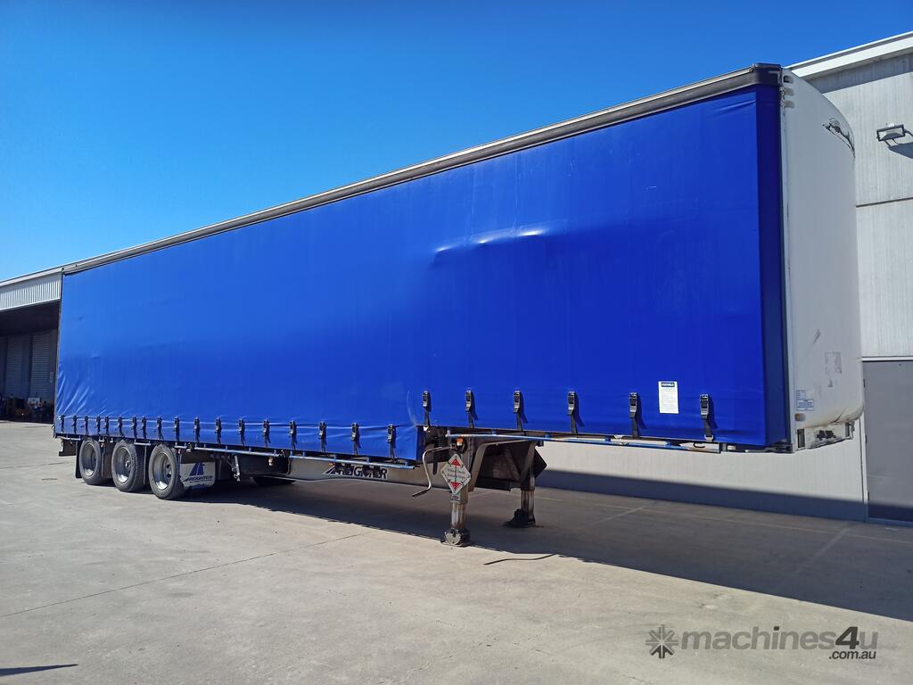 Buy New 2010 maxi trans 2010 Maxitrans ST3 Drop Deck Curtainsider
