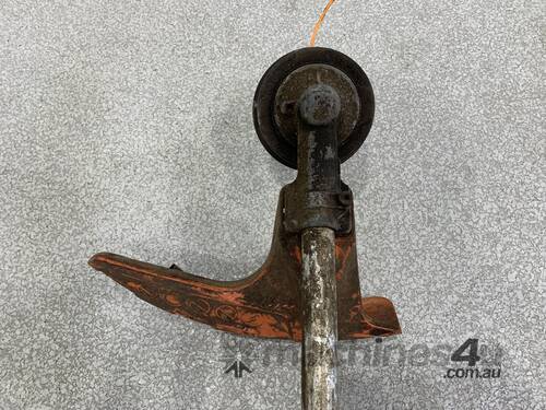 Stihl Whipper Snipper Attachment (Ex-Council)