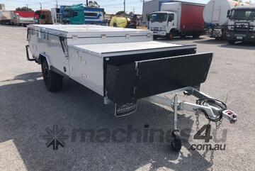 2022 Blue Tongue Campers DF04 Single Axle Camper Trailer (4x4)