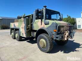 2000 Mercedes Benz Unimog U2450L Wrecker - picture0' - Click to enlarge