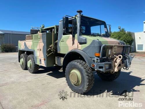 2000 Mercedes Benz Unimog U2450L Wrecker