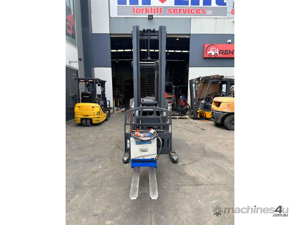 Used raymond RAYMOND DOUBLE DEEP REACH FORKLIFT FOR SALE Reach Trucks in SOMERTON, VIC