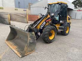 JCB 409 T4 - picture1' - Click to enlarge