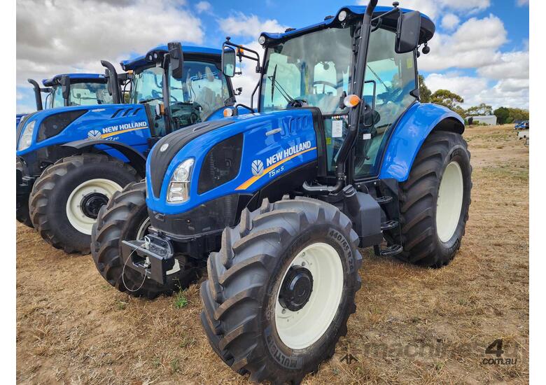 caption 2023 New Holland T5.110S Electro Command