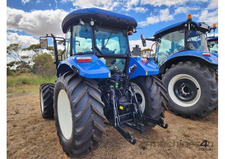 caption 2023 New Holland T5.110S Electro Command