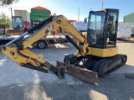 2016 Caterpillar 305E2 CR Excavator (Rubber Tracked) - picture1' - Click to enlarge