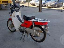 Honda 110 Super CUB - picture2' - Click to enlarge