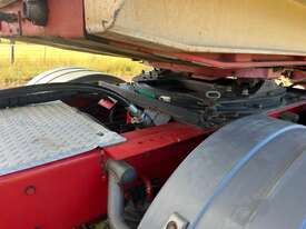 2006 Kenworth T404 SAR Prime Mover  - picture2' - Click to enlarge