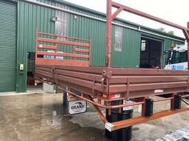 Iveco Steel Tray - picture1' - Click to enlarge