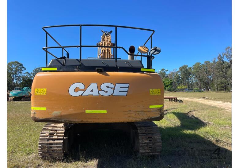 caption CASE CX350C Tracked-Excav Excavator