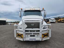 2014 CAT CT630 Prime Mover Sleeper Cab - picture0' - Click to enlarge