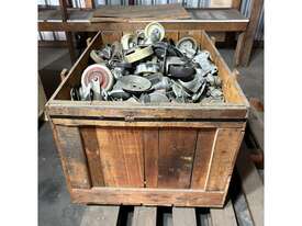 CRATE OF ASSORTED CASTORS - picture0' - Click to enlarge