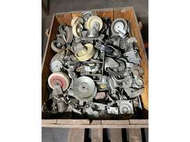 CRATE OF ASSORTED CASTORS - picture0' - Click to enlarge