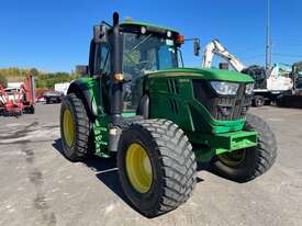2015 John Deere 6105M Agricultural Tractor - picture0' - Click to enlarge