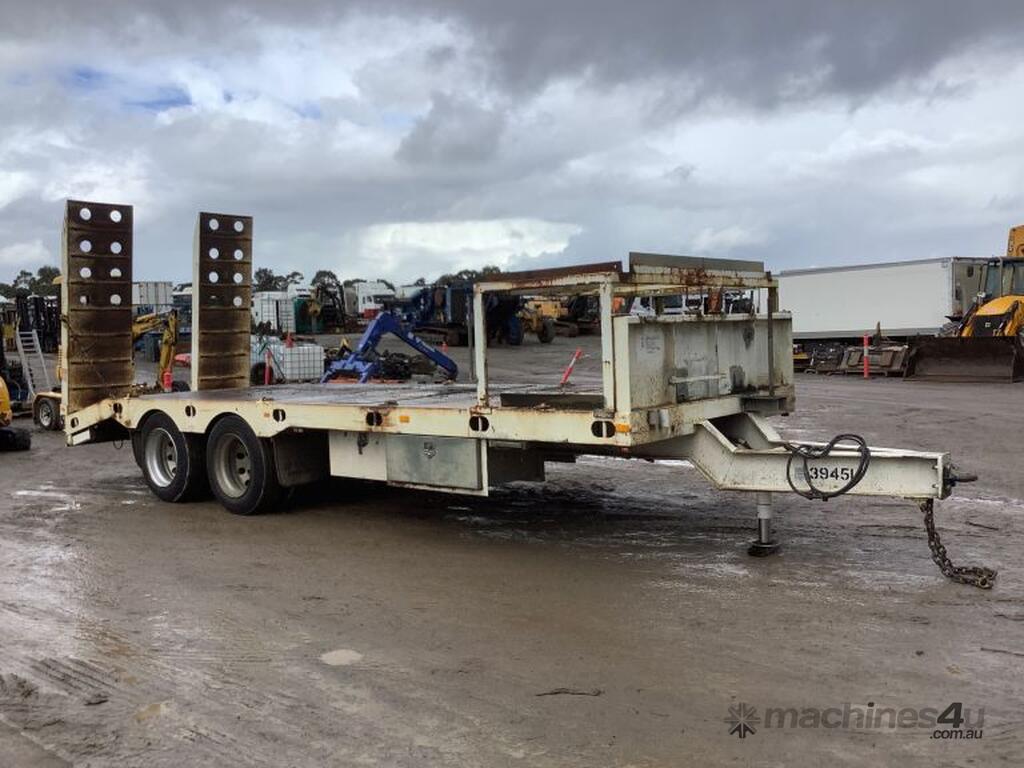 Buy Used 2011 j.p.trailers 2011 JP Trailers Tandem Axle Beaver Tail ...