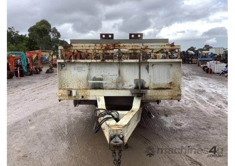 Buy Used 2011 j.p.trailers 2011 JP Trailers Tandem Axle Beaver Tail ...