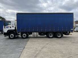 2016 Isuzu FYJ 2000 Curtainsider - picture2' - Click to enlarge