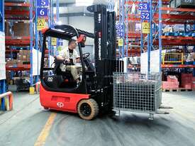 EP COUNTERBALANCE FORKLIFT 2T-LI-ION,3-WHEEL  - picture1' - Click to enlarge