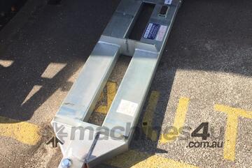 FST200 Slip-on Tow Jib Attachment FST200 Slip-on Tow Jib Attachment