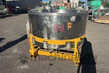 St/Steel Tank St/Steel Tank