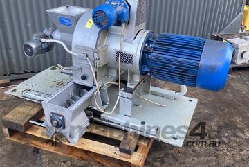 RAPANELLI Olive Crusher Hammermill Mechanical crushing mixing screw infeed 22kW