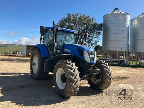 2014 New Holland T7.220 FWA Tractor