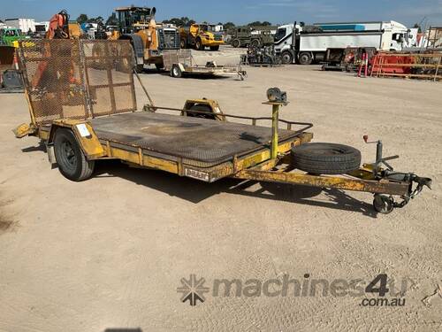 2009 Dean Trailers Single Axle Tilting Plant Trailer