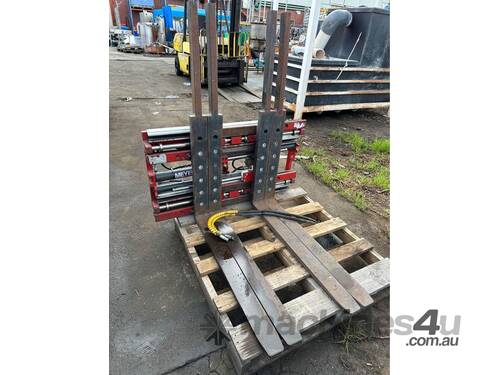 MEYER DOUBLE PALLET HANDLER FORKLIFT ATTACHMENT