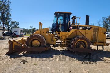 2011 Caterpillar 825H Compactor (Land Fill) 2011 Caterpillar 825H Compactor (Land Fill)