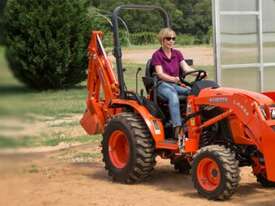 Kubota B01 Series ROPS & CAB Tractors - picture0' - Click to enlarge