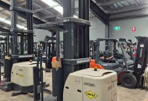 Crown 1.5 Ton Stock Picker | 9.6m Platform Height | 36V