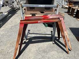 Assorted Stands and Rollers - picture2' - Click to enlarge