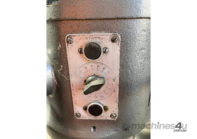caption Hobart L800 Legacy 80 Quart Planetary Mixer