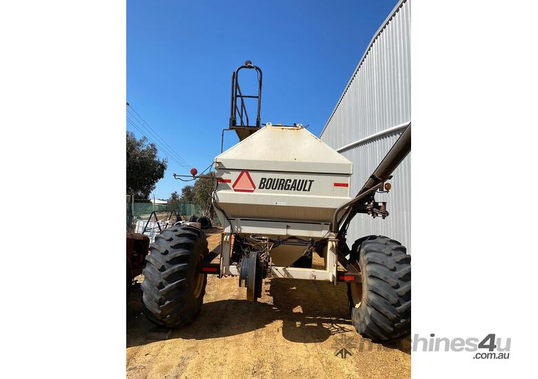 caption 2005 BOURGAULT 5350 12,300L AIR SEEDER BIN