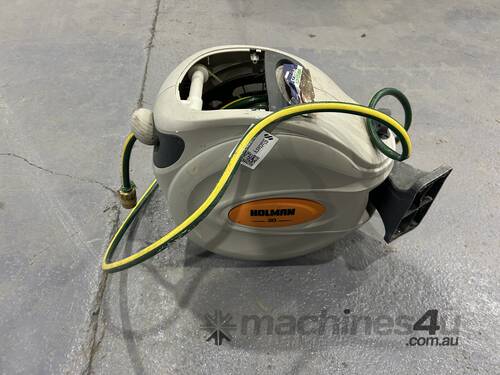 caption Holman Hose Reel