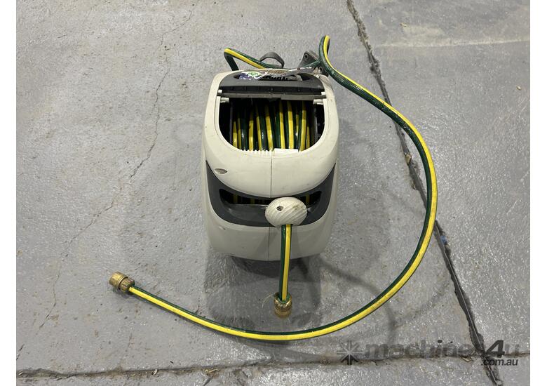 caption Holman Hose Reel