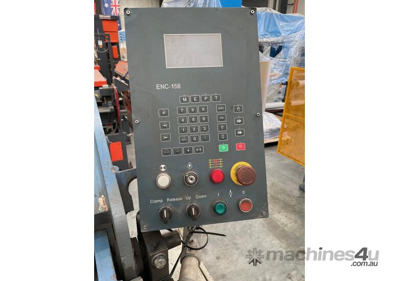 Just Arrived - Used Steelmaster SM2506NC1 Programmable Panbrake