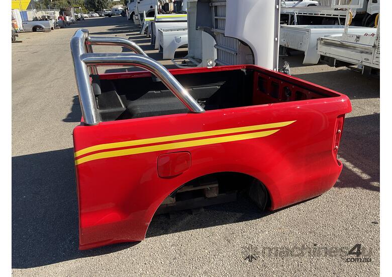 caption Ford Ranger 4x4 Tray