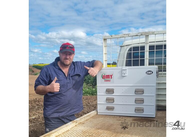 300 Piece 3 Drawer Ute Box (White)
