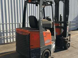 AISLE-MASTER 20SE 2.0T Battery Electric Narrow Aisle Forklift - picture1' - Click to enlarge