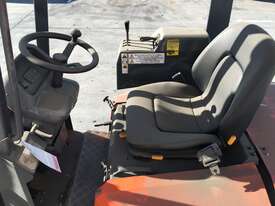 AISLE-MASTER 20SE 2.0T Battery Electric Narrow Aisle Forklift - picture2' - Click to enlarge