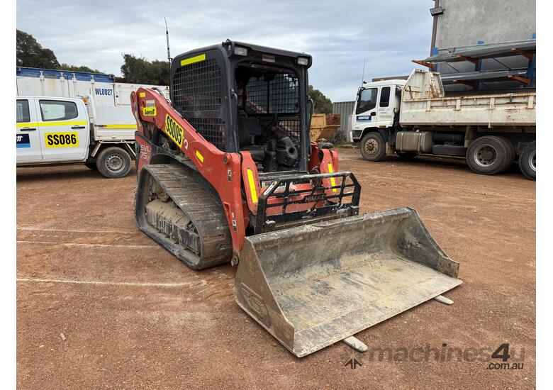 caption 2021 Kubota SVL75-2 Skid Steer