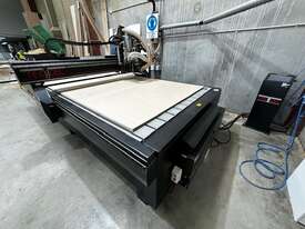CNC Flatbed router - picture0' - Click to enlarge