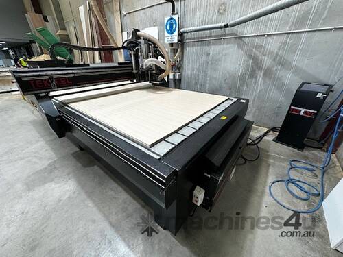 caption CNC Flatbed router