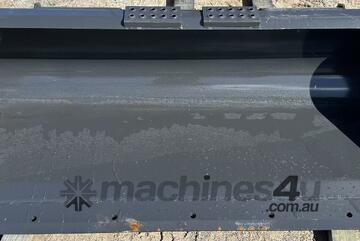 Heavy Duty GP Bucket for Skid Steer In Stock WA
