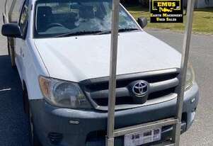 2007 Toyota 4x2 Workmate, Alloy Tray, E.M.U.S TS904 2007 Toyota 4x2 Workmate, Alloy Tray, E.M.U.S TS904