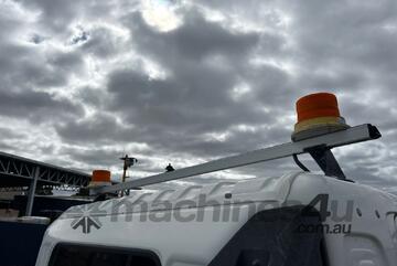 2016 Hino FD 500 Chipper Tipper Day Cab