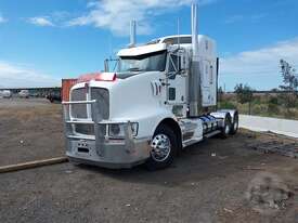 Kenworth T608 - picture2' - Click to enlarge