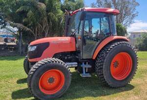 Kubota   M9540 tractor